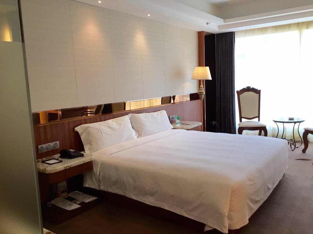 Asian Star Hotel Zhuhai Eksteriør billede