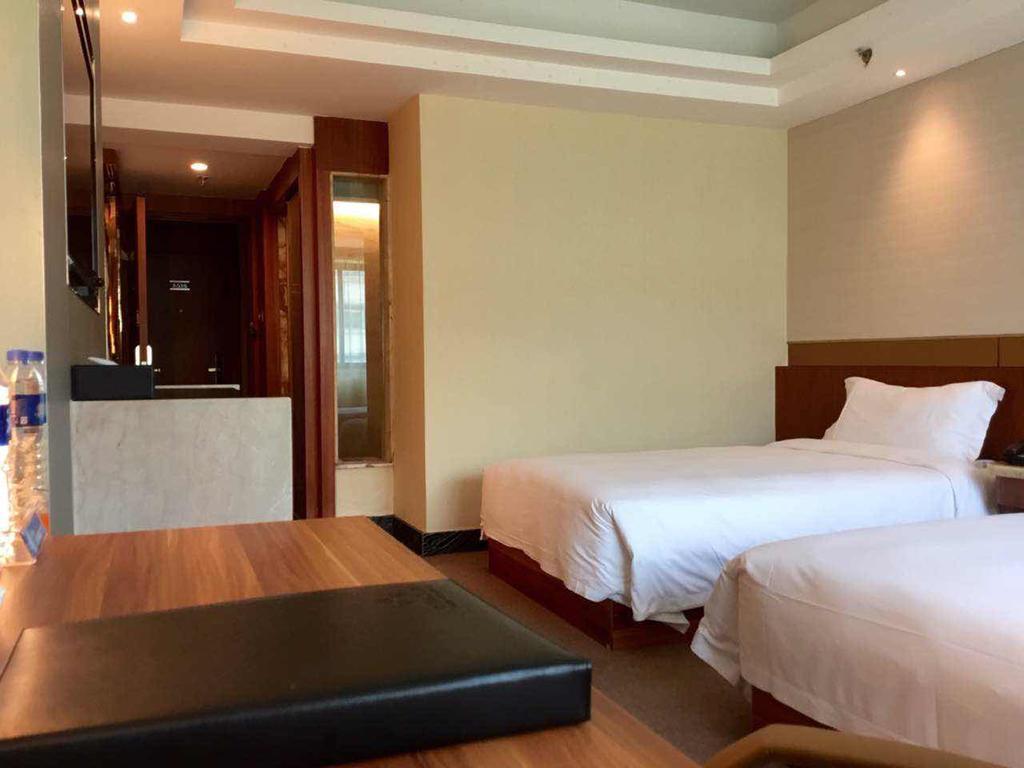 Asian Star Hotel Zhuhai Eksteriør billede